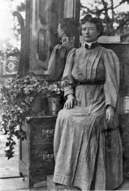 Ara Ann Parker 1908-09